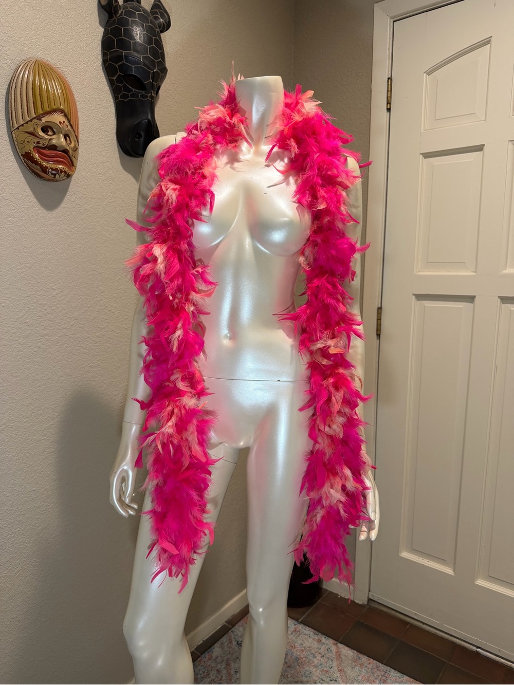 Fluffy Multi-Tone Pink Chandelle Feather Boa - Perfect for Costumes & Parties!